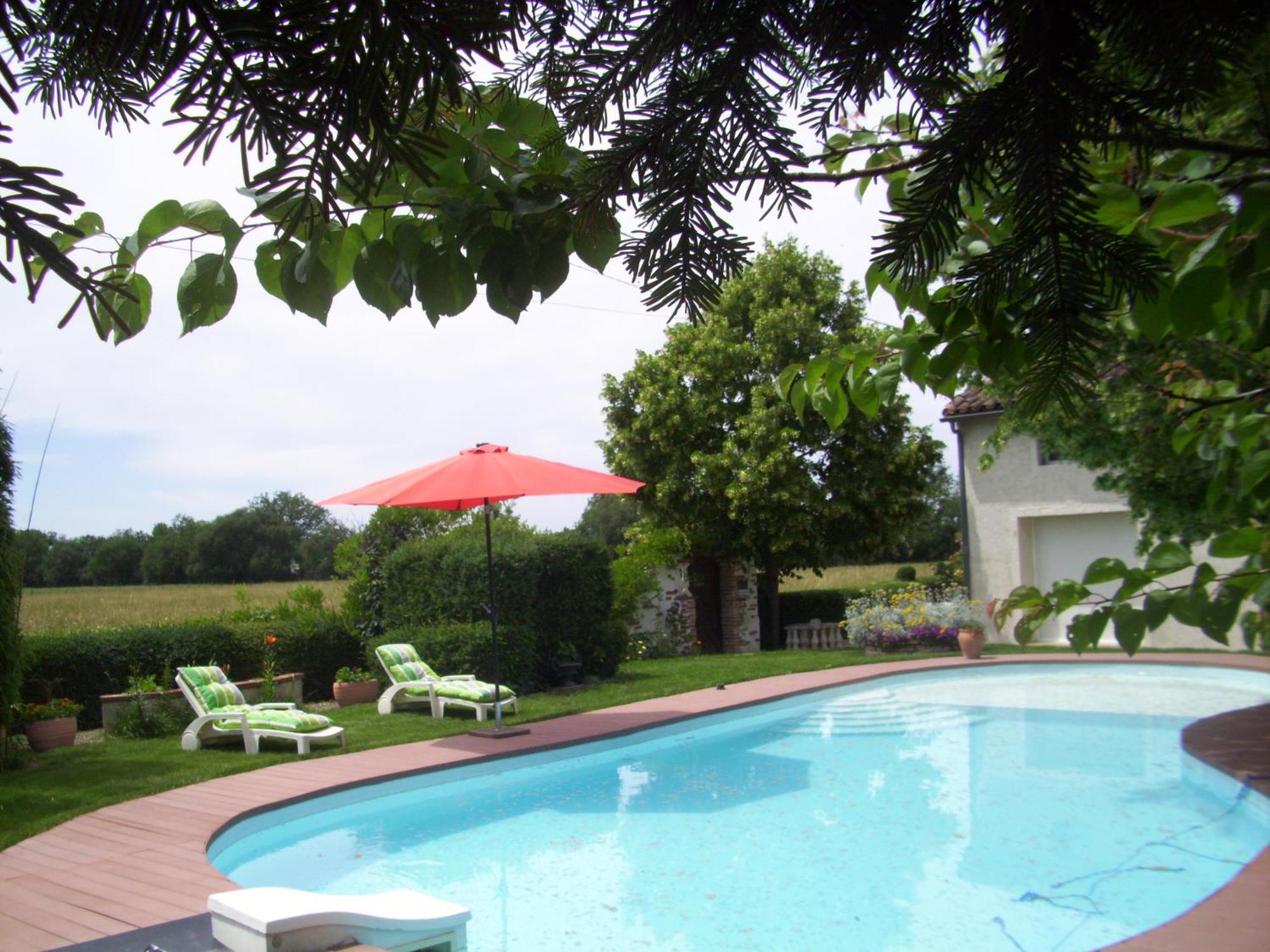 Le Clos De Saint Amour Montauban Eksteriør bilde